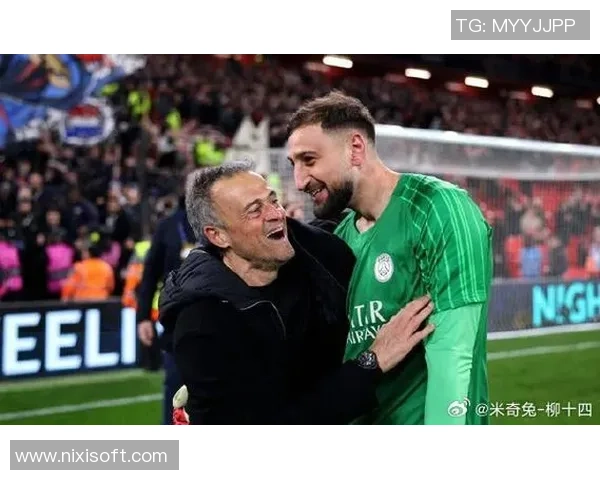 两个小孩选足球球星挑战谁能挑出最强阵容 两个小孩选足球球星挑战谁能挑出最强阵容