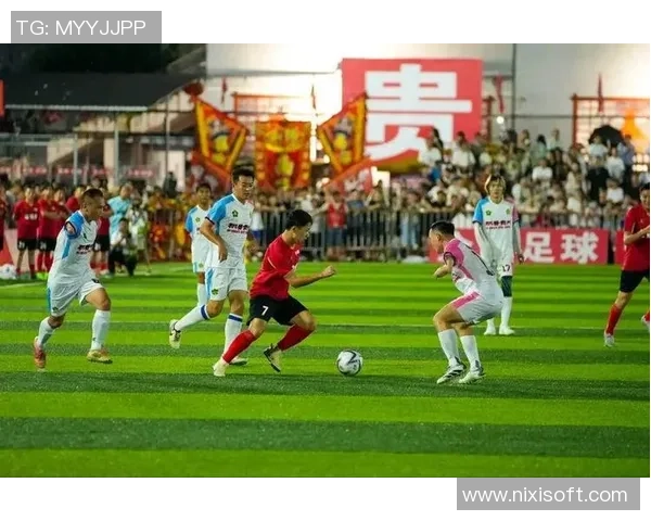 足球巨星汇聚绿茵场展现巅峰对决引爆全球球迷热情